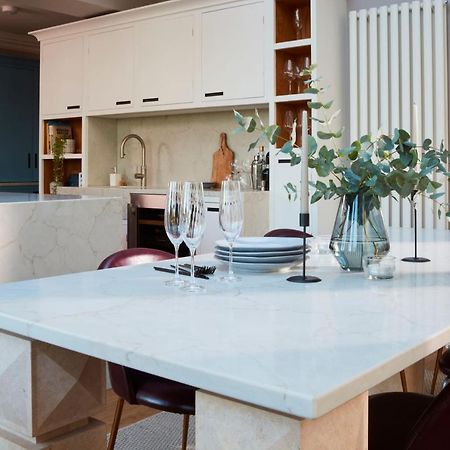 Spacious 4 Bed Family Cottage In Parkland Setting York Eksteriør billede